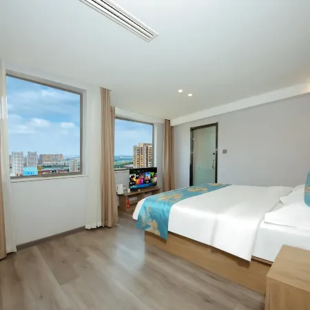 Yatu Hotel (Daminghu Station Huangtai Huanqiu Jiaju Expo Center Branch)