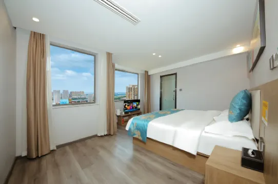 Yatu Hotel (Daminghu Station Huangtai Huanqiu Jiaju Expo Center Branch)