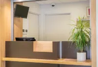 B&B Hotel Marseille Aéroport Saint-Victoret Hotels in Marignane