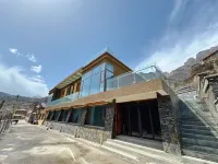Zagana Yabu Meisu Hotels near Dari Village