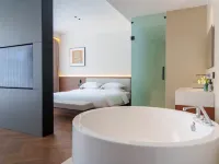 Jiqingshanshuijian Hot Springs Resort Hotel Hotels in Markam