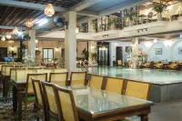 Roza Palace - pantai
