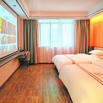 Leye County Leyuan Theme Hotel