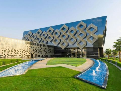 كراون بلازا الرياض فندق ومركز مؤتمرات