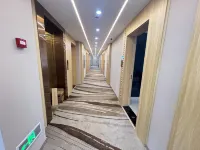 Yadong Shanghai Huayuan Hotel