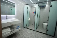 HuLun International Hotel Hotels in Маньчжурія