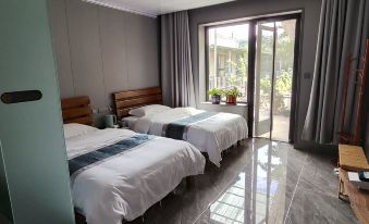 Kuerdening Riverside Homestay