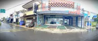 Star 88 Hotel by Secoms Hotell i Banyuraden