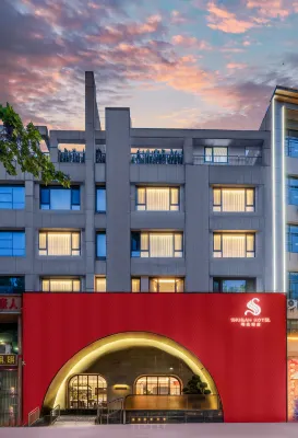 Shuman Hotel (Zibo North Station Lutai Avenue) Các khách sạn gần Zibo Administration College
