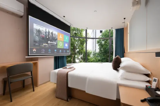 Daiding Select Hotel (Hubu Lane Yellow Crane Tower)