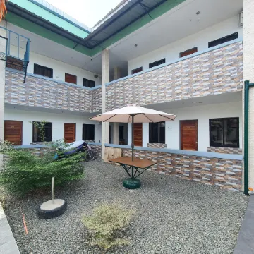 AOSMEC Pool Camp Hotel