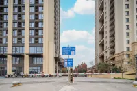 Muguang Movie Hotel (Yuedengge Subway Station) 얀밍 호수 생태지구 습지 주변 호텔