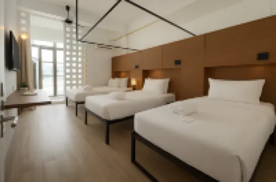 リバー ビュー レジデンス クァンイム寺（ティンファー財団）周辺のホテル