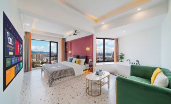 Yunshang High-Rise River View Hotel (Chongqing Jiefangbei Pedestrian Street)