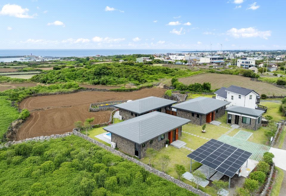 김녕돌담독채풀빌라