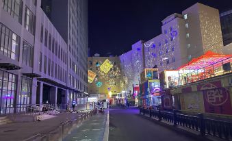 Mountain City Rose Viewing Hotel