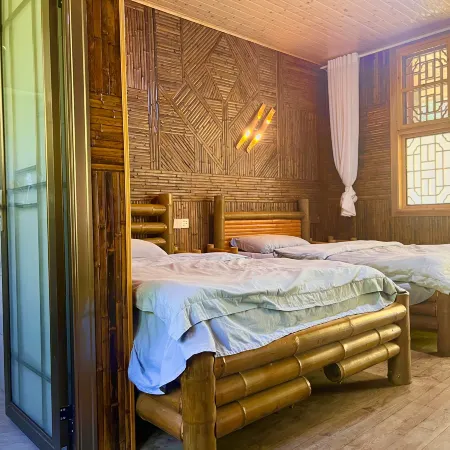 Zhuyuan Hotel (Tuolongxia Ecological Tourism Scenic Area)