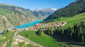 Zhaosu Muzi Taoye Luxury Resort