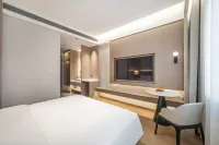 Poltton International Service Apartment