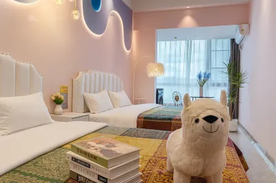 Meilan Starlight Resort Hotel (Xishuangbanna Jinghong Gaozhuang Starlight Night Market)