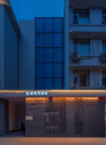 Manlan Xitang Hotel (Yingtianmen South Square Branch, Luoyi Ancient City, Luoyang) Hotels near Lijing Gate