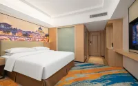 Vienna International Hotel (Ronggui Fisherman's Wharf)