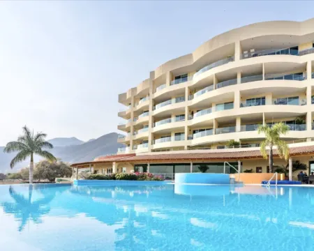 ANANA El Dorado 203 | Condo with Lake views & Pool Hotels in Chapala