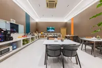 Imperial  city Hotel - breakfast
