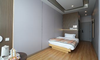 Meiliyue Residential Homestay(Feilaisi Meili Snow Mountain Scenic Area Store)