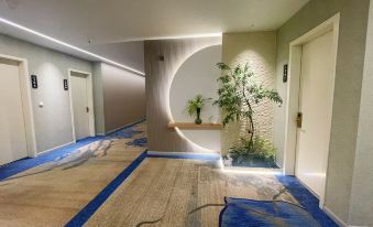 Danyang Binjiang Business Hotel