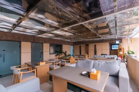 Manta Hotel (Yimen Chaoyang Road)