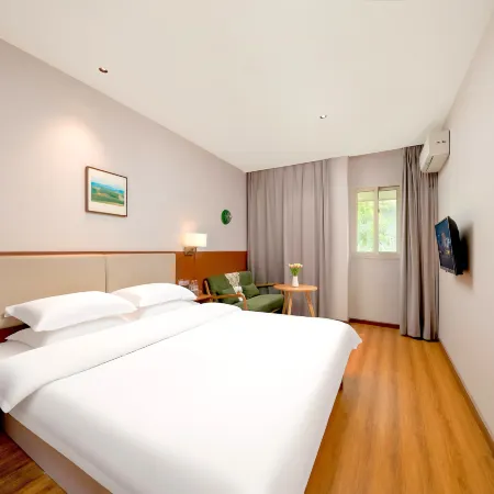 Yuyue Hotel (Chongqing Jiangbei International Airport T3 Terminal Shuangfengqiao Subway Station) Отели рядом с Аэропорт Цзянбэй
