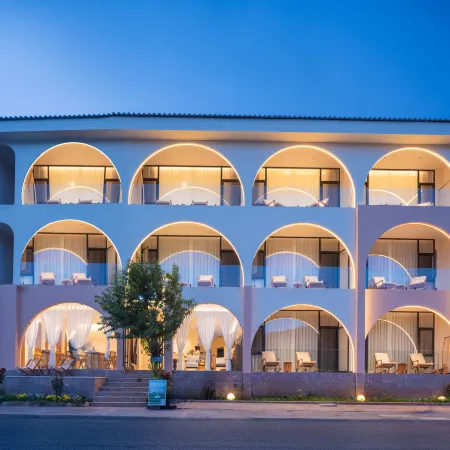 Yujianhai · Oceanfront First-Row Seaview Smart Vacation Boutique Inn (Shuanglang Erhai Branch)