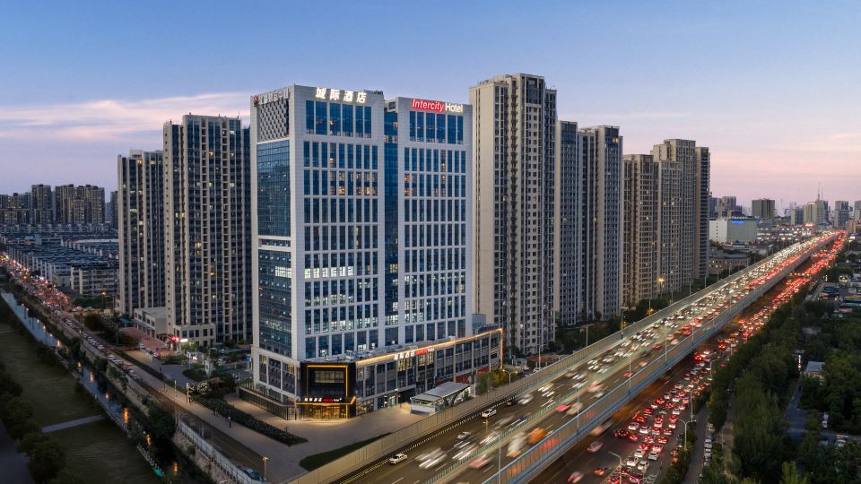 IntercityHotel Jinan Daming Lake
