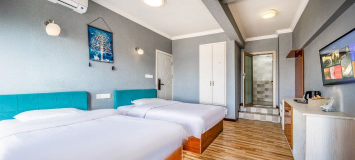 Huaying Weekend Apartment Hotels in Huaying
