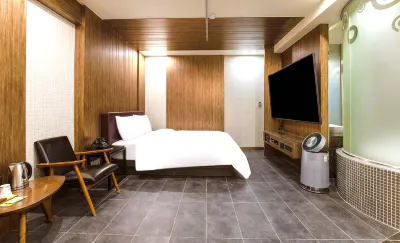 Boutique Hotel Hip Hotels in Sinchon/ Hongdae/ Mapo