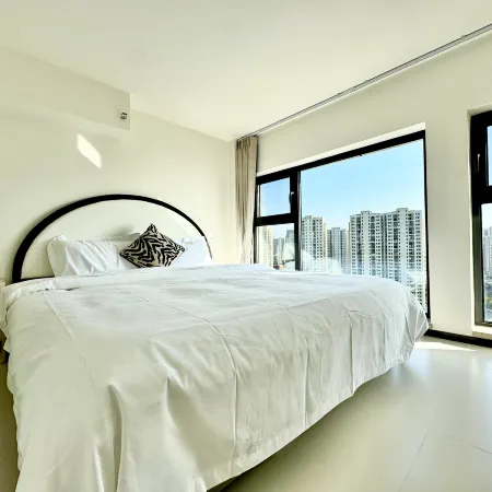 Qingyu Seaview Loft Apartment (Qingdao North Railway Station Branch)