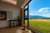 Dali Lixiu Homestay (Xizhou Guzhen Shop)