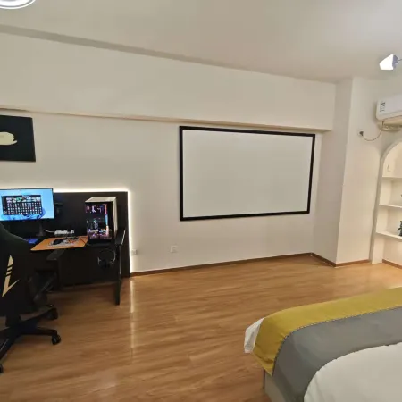 Kawen E-sports Homestay (Langfang High-speed Railway Station Wanda Plaza)