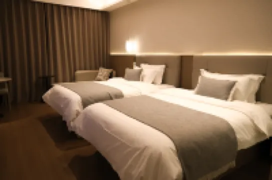 Global Harbor Hotel Huánqiúgǎng Hotel