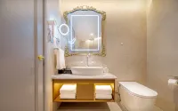 Vienna International Hotel