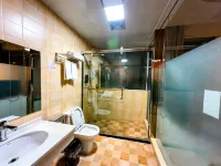 Luzhou Meicheng Hotel (Hefei Fuyang North Road Luyang Data Industrial Park) Hotel di 