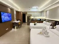 Venice Luxe Condo (Maximum 3 Adults+Kids) w/65"TV Hotéis em Taguig