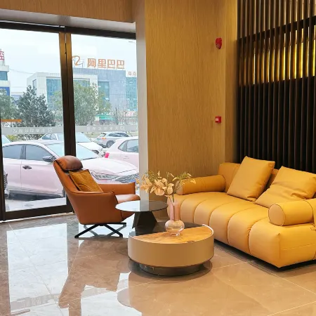 Meihao Lize Hotel (Funan Tianzhu Square Branch)