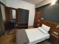 Dhaka Today Holiday Inn - balcony