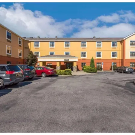 Studio 6 Corporate Extended Stay Buffalo Amherst NY