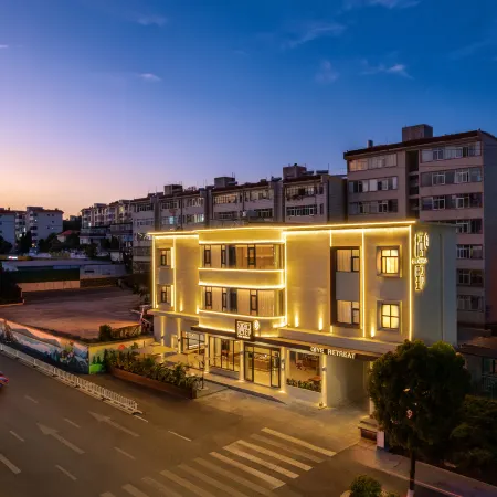 Anning Qiye · Retreat Homestay (Anning Wuyue Plaza)