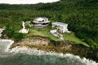 Trogon's Perch Clifftop Oceanfront Resort Hotels in 