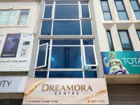 Dreamora Centre Hotel Hotels near Long Bien Railway Station