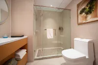 Urba Hotel (Kashgar Ancient City Donghu Park)